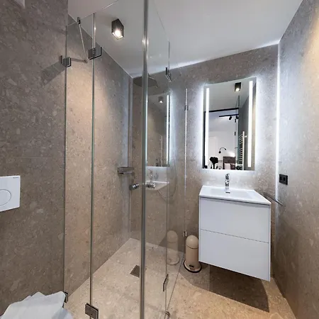 Apartment In Bramberg With Mountain Views, Cleaning Included *